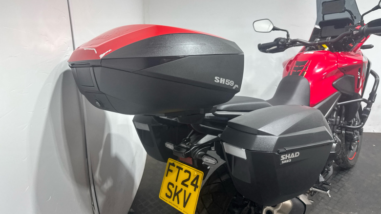 Honda CB500F Hornet (24MY)